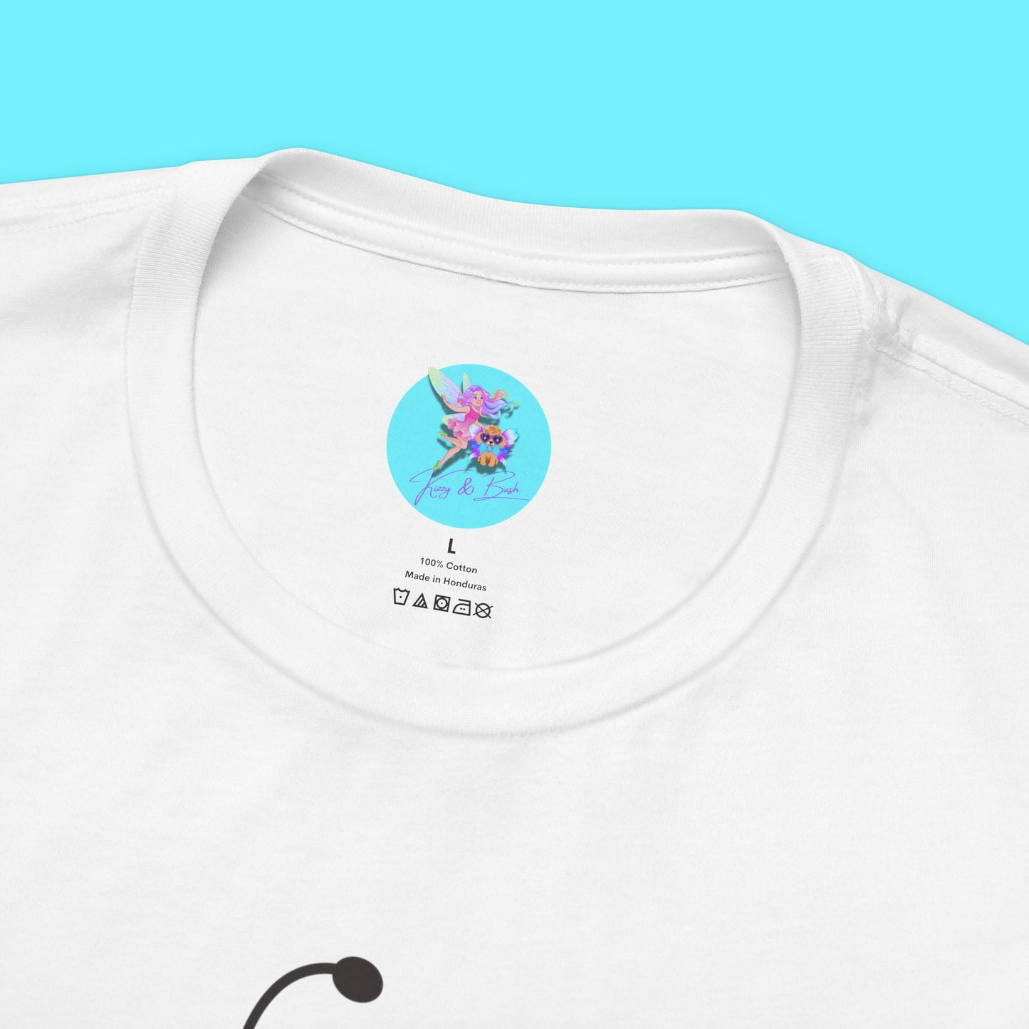 I Bee Chillin’ Shirt Cute Bee T-Shirt Funny Bee Pun Graphic Tee Funny Spring Summer Vibes Tee Bee Pun Summer Tee Gift for Bee Lovers Adult Unisex Jersey Short Sleeve Tee